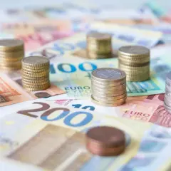 Jak wpłacić euro na konto walutowe mBank bez zbędnych formalności?