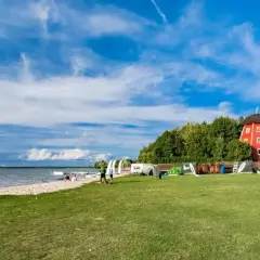 Nowe Guty atrakcje: Odkryj najlepsze miejsca dla rodzin i przygód