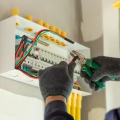 Ile zarabia elektryk w Norwegii? Zaskakujące fakty o wynagrodzeniach