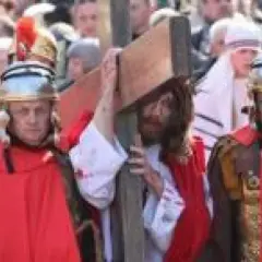 Jak wygląda msza w Wielki Piątek - co musisz wiedzieć o liturgii
