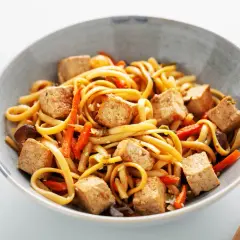 Pyszne wege spaghetti z tofu - łatwe przepisy, które pokochasz