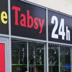 Ile kosztują dopalacze? Zaskakujące ceny, które musisz znać