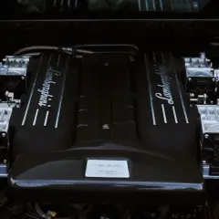 Jaki silnik ma Lamborghini? Odkryj moc i innowacje w modelach