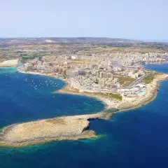 Najlepsze atrakcje w Qawra Malta, które musisz zobaczyć na wakacjach