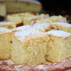 Przepis na ciasto z maślanką - proste i pyszne przepisy, które zaskoczą