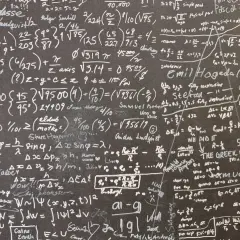 Czym jest delta w matematyce? Zrozumienie jej znaczenia i zastosowań