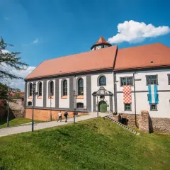 Zamek w Kożuchowie: Fascynująca historia i tajemnice warowni
