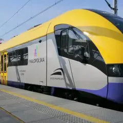 Jak dojechać do lotniska w Krakowie? Najlepsze opcje transportu i porady