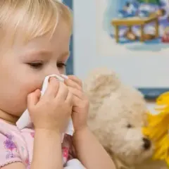 Skuteczne sposoby na zapchany nos u dziecka - ulga i bezpieczeństwo