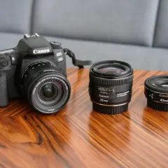 Obiektyw 40mm do czego? Odkryj jego wszechstronność w fotografii