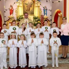 Od kiedy komunia w kościele? Historia i ewolucja sakramentu w Kościele katolickim