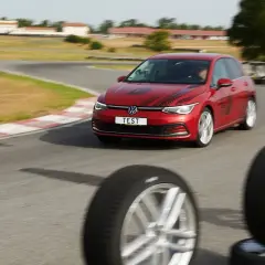 Jakich opon nie kupować? Unikaj tych niebezpiecznych modeli!