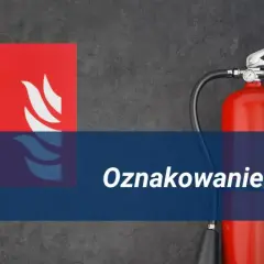 Jak oznakowane jest miejsce przechowywania gaśnicy zgodnie z normami?