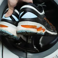 Jak prać buty Nike w pralce? Nie rób tego! Oto bezpieczne metody