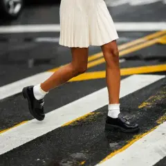 Jakie skarpetki do mokasynów damskich, aby wyglądać stylowo i modnie