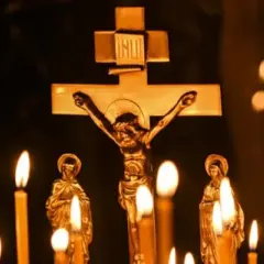 Do kogo przychodzą dusze czyśćcowe i jak im pomóc w modlitwie