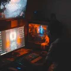 Gdzie pobrać gry na PC za darmo i uniknąć oszustw w sieci