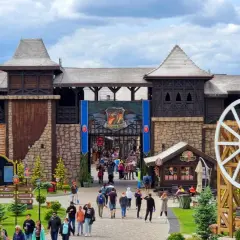 Energylandia: kiedy najmniej ludzi? Najlepszy czas na wizytę