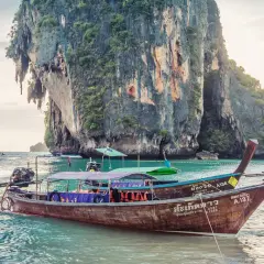 Phuket kiedy jechać: uniknij tłumów i deszczu w najlepszym czasie