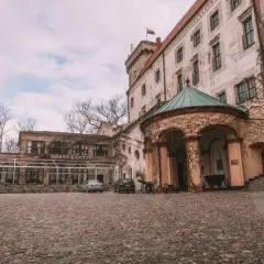 Hotel Zamek w Otmuchowie – historia, noclegi, ceny i opinie gości