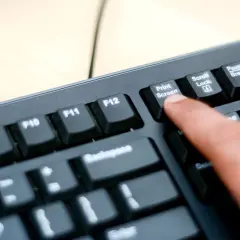 Jak zrobić zdjęcie ekranu komputera: proste metody dla Windows i macOS