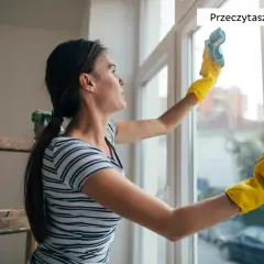 Perfekcyjna pani domu: jak myć okna, aby były idealnie czyste i lśniące