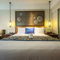 Jak pościelić łóżko w hotelu – proste techniki na idealny wygląd