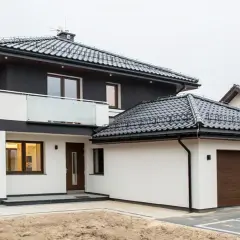 Ile kosztuje budowa domu 130m2? Sprawdź ukryte koszty i ceny