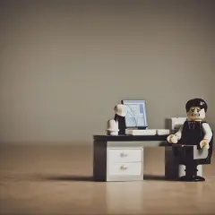 W jakim kraju wynaleziono klocki Lego? Zaskakująca historia duńskiego wynalazku