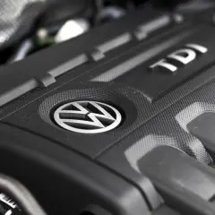 Jaki olej do diesla 1.9 TDI wybrać, by uniknąć awarii silnika? Sprawdź najlepsze opcje!