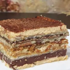 Najlepszy przepis na ciasto toffifee bez pieczenia, które zachwyca