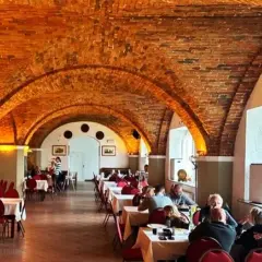 Gdzie zjeść w Żywcu? Odkryj najlepsze restauracje i smaki