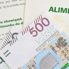 Ile alimentów na dziecko? Poznaj aktualne kwoty i zasady