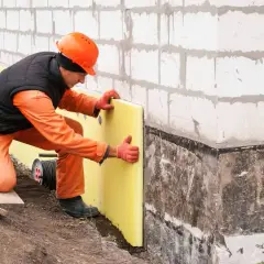Jakiej grubości styrodur na fundamenty? Kluczowe informacje i porady