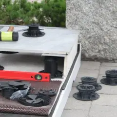 Jak układać podest ogrodowy, aby uniknąć najczęstszych błędów