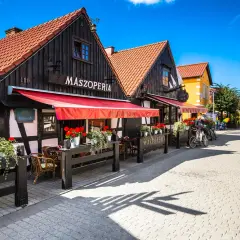 Najlepsze miejsca w Helu, gdzie zjeść – odkryj kulinarne perełki!