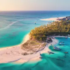 Kiedy najlepiej jechać na Zanzibar, aby uniknąć deszczu i tłumów