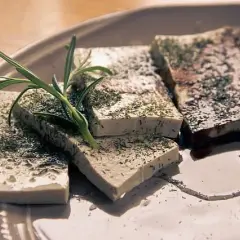 Jak uzupełniać białko w diecie wegetariańskiej, aby uniknąć niedoborów?