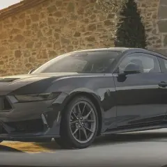Ile kosztuje nowy Mustang? Sprawdź aktualne ceny i oszczędź na zakupie!