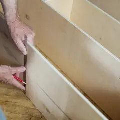 Jak zrobić tani regał - proste i tanie sposoby na DIY meble