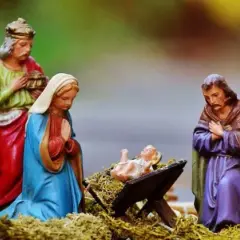 W jakim wieku Maryja urodziła Jezusa? Zaskakujące fakty i kontekst