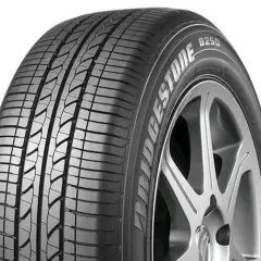 Opony Bridgestone B250 – sprawdź opinie i przekonaj się o ich jakości. Nowoczesny bieżnik zapewnia przyczepność.