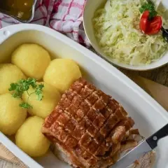 Gdzie zjeść w Busku-Zdroju? Najlepsze miejsca, które warto odwiedzić