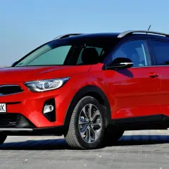 Kia Stonic pojemność baku – ile litrów i jak wpływa na zasięg?