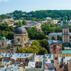 Lwów czy jest bezpiecznie? Odkryj ryzyka podróży do Ukrainy