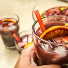Sangria i inne hiszpańskie napoje alkoholowe – odkryj ich tajemnice