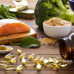 Łosoś, szpinak, brokuły, siemię lniane i kapsułki z olejem. Dowiedz się, omega 3 na co jest najlepsze dla Twojego zdrowia.