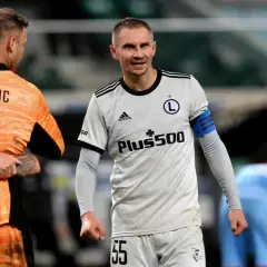 Zarobki piłkarzy Legii Warszawa - Jak wypadają na tle Ekstraklasy?