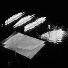 Pochodne amfetaminy w medycynie: Lek czy narkotyk? Rozwiewamy mity