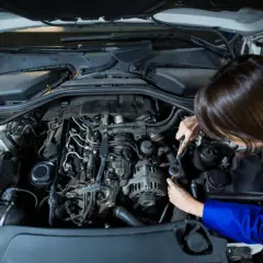 Mechanik sprawdza silnik, bo wciskam gaz, obroty rosną, a auto nie przyspiesza.